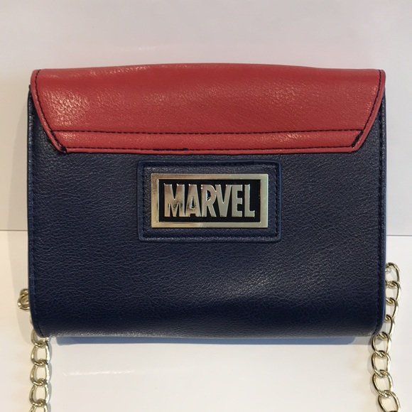 Marvel purse - Picture 2 of 4